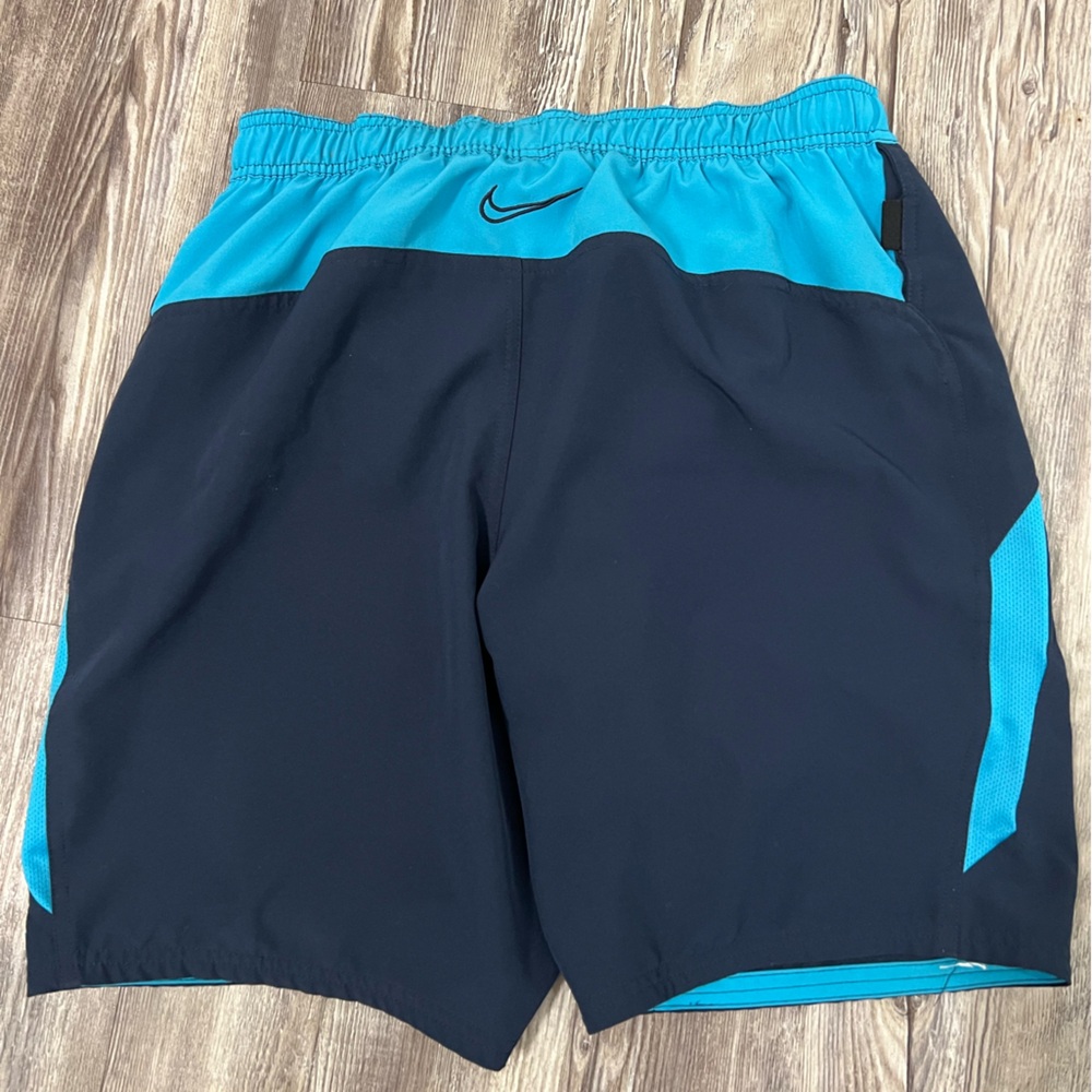 Nike Swim Trunks Shorts M Pockets Logo Surf Beach Outdoor Lined - Picture 2 of 5